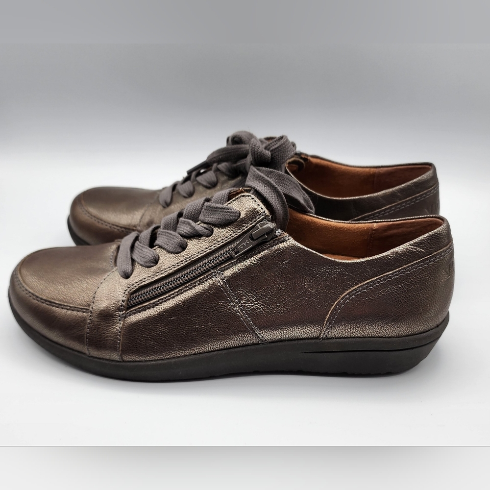 Vionic Women's Abigail Pewter Zip-Up Comfort Sneakers Size 8